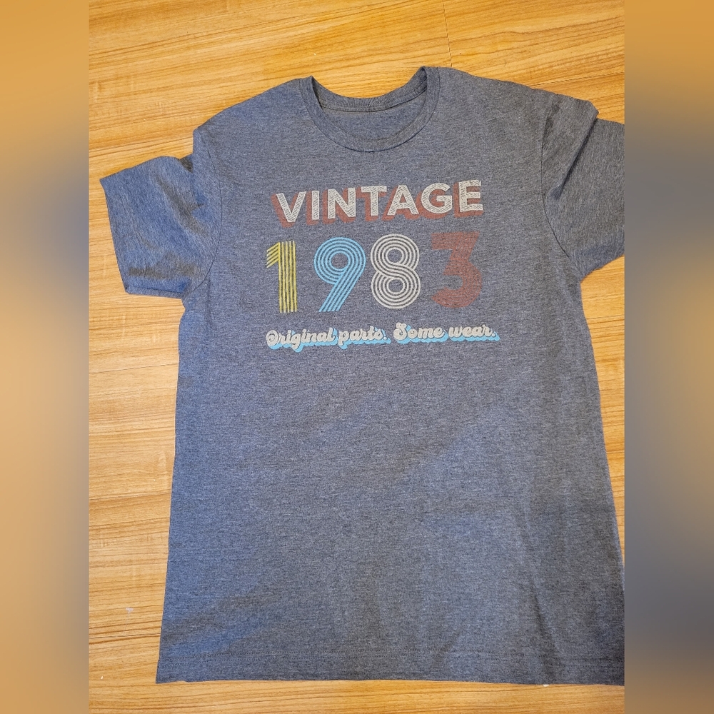 Vintage 1983 Men's T- Shirt Size M Gray Original Parts Some Wear.